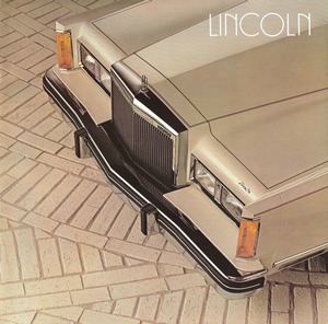 1982 Lincoln Town Car-01.jpg